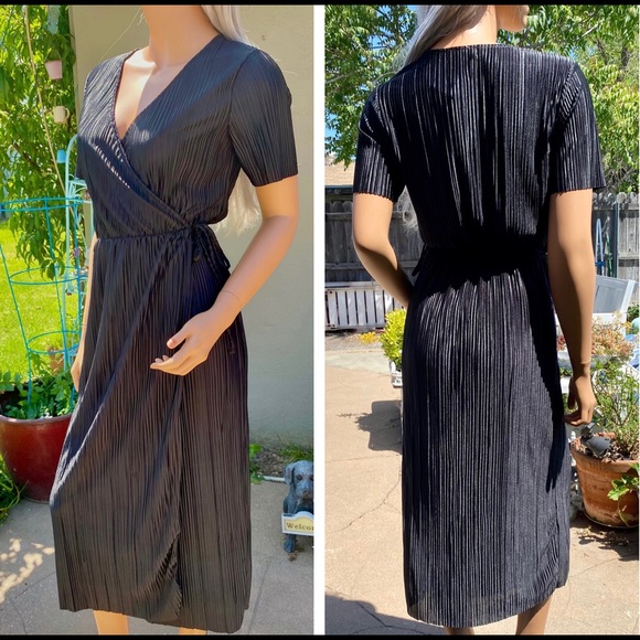 Lush Dresses & Skirts - NWT Pleated Surplice V-neck Plunge Wrap Maxi Dress Broomstick Pleats